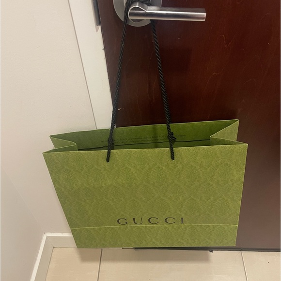 GUCCI LARGE GIFT BAG, GREEN FOLIAGE SHOPPING BAG - Picture 4 of 17